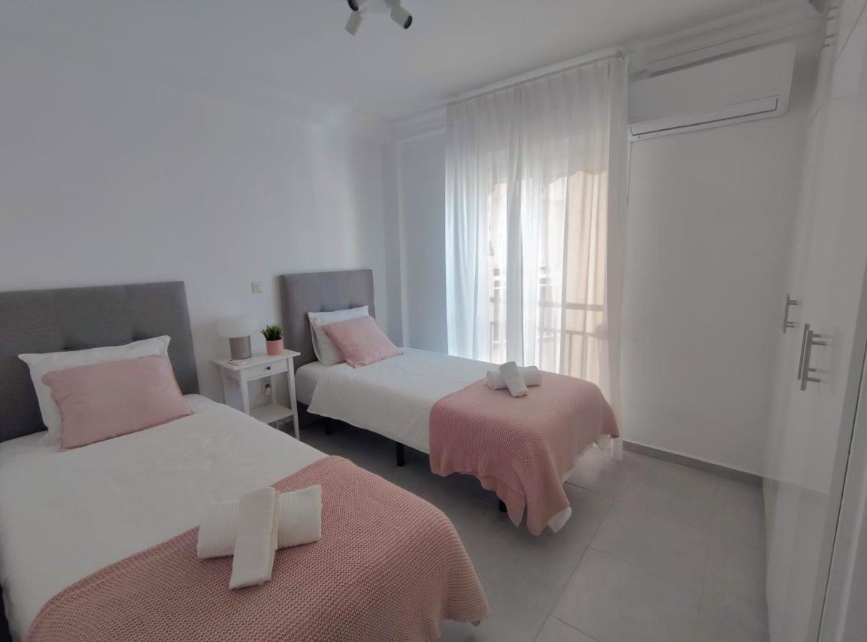 Berlin Playa - Torremolinos Apartment Ngoại thất bức ảnh